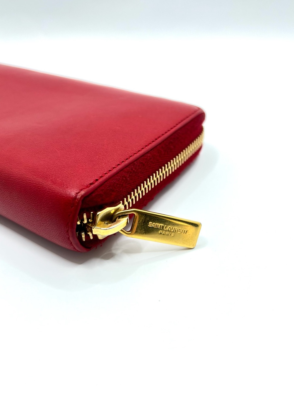Authentic SAINT LAURENT YSL Calfskin Red Leather Zip Long Wallet - Picture 4 of 10